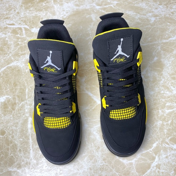 Jordan 4 Retro Yellow Thunder -Men's Black/ Yellow Flight Sneakers - Picture 1 of 10
